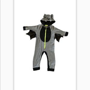 Baby bat costume